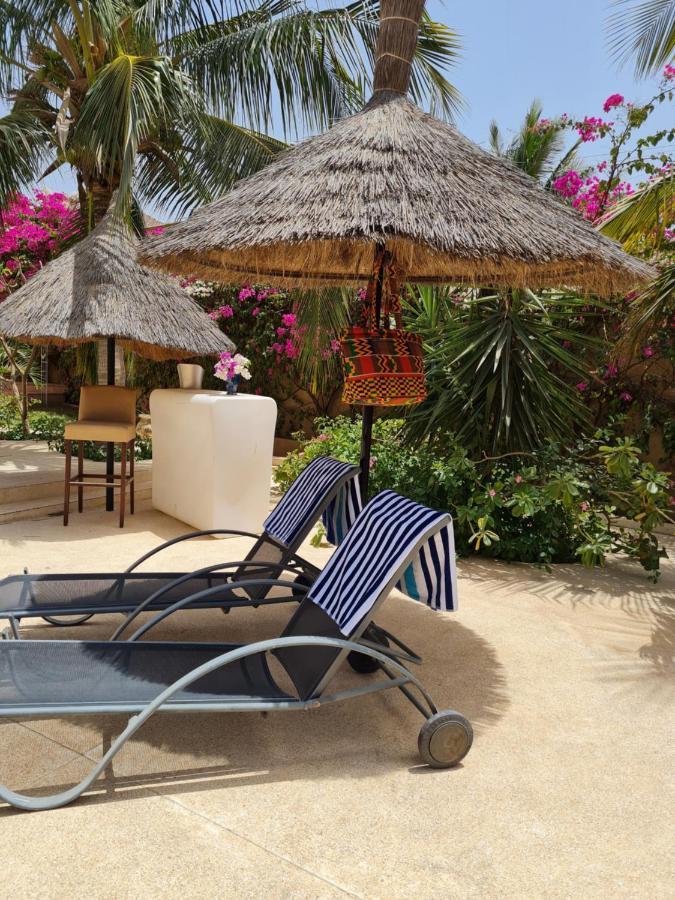 Le Souimanga Bleu Saly Bed & Breakfast Dış mekan fotoğraf
