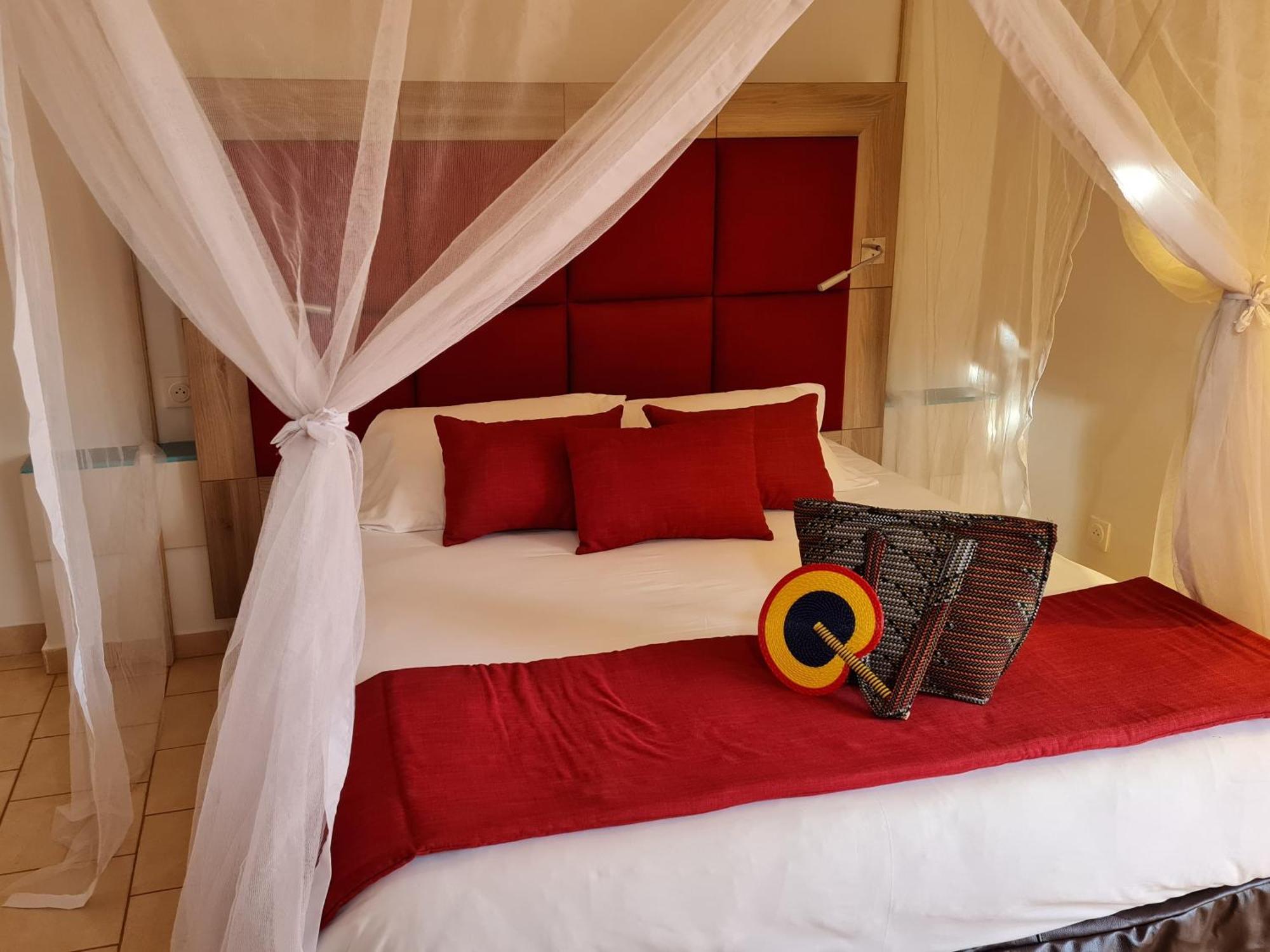 Le Souimanga Bleu Saly Bed & Breakfast Oda fotoğraf